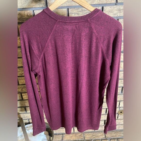 Purple long sleeve - Picture 2 of 6